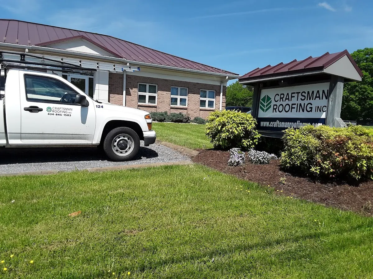 Quality Wind Damage Roof Repair by experienced craftsmen in Lebanon